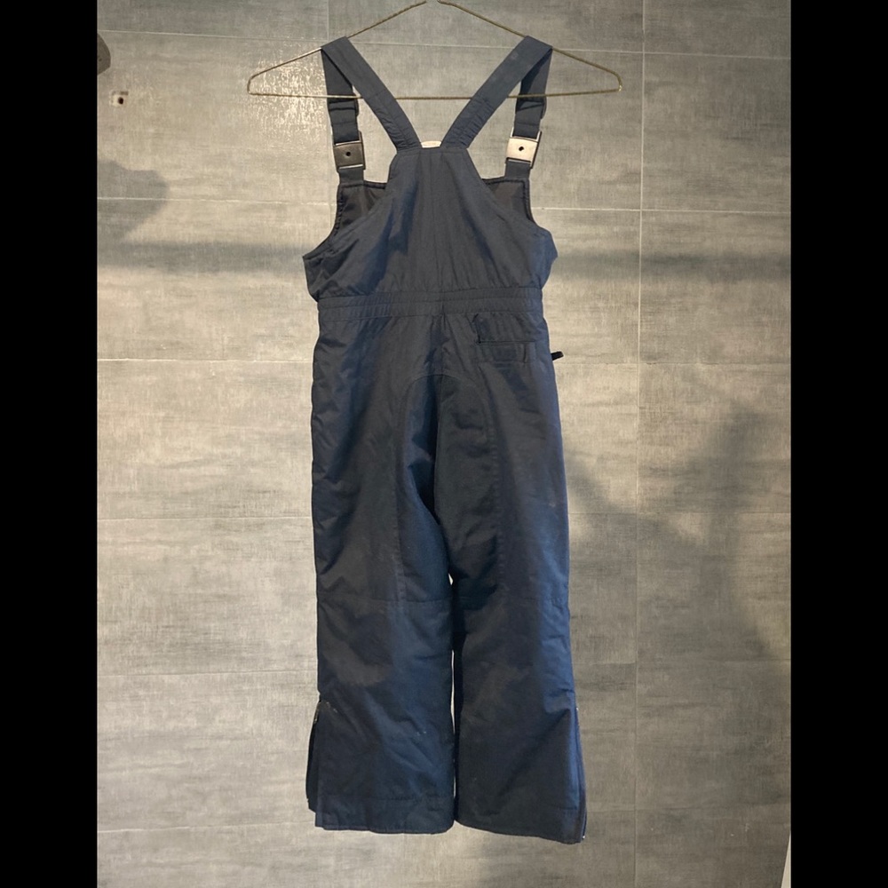 Snowsuit 4/5